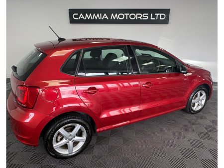 2015 Volkswagen Polo - photo 2