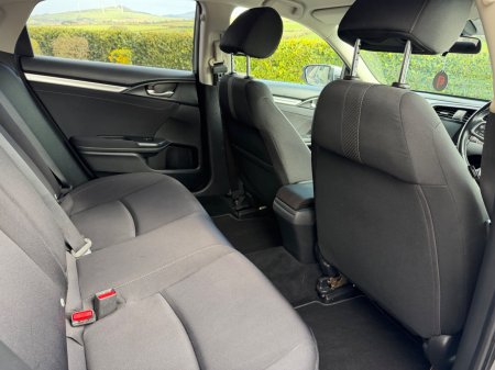 2019 Honda Civic - photo 13