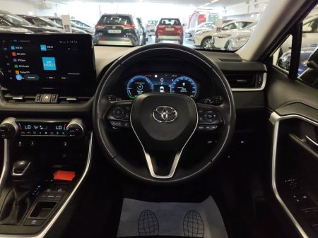 2023 Toyota RAV4 - photo 9