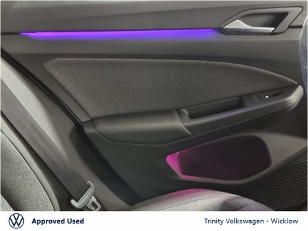 2025 Volkswagen Golf - photo 25