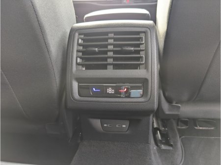 2024 Volkswagen Golf - photo 10