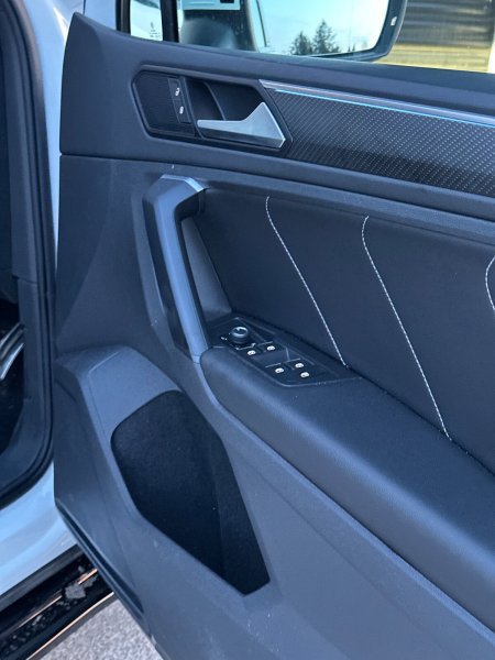 2020 Volkswagen Tiguan - photo 21
