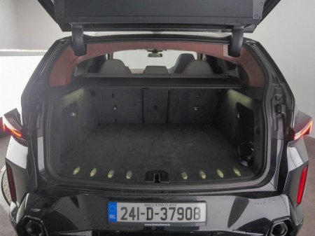 2024 BMW XM - photo 13