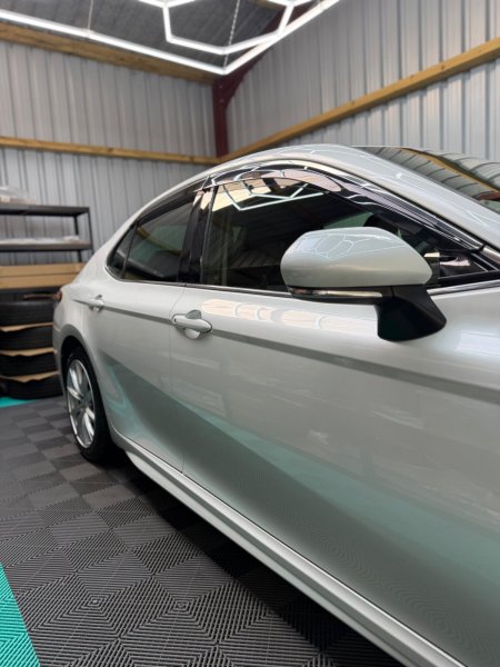 2019 Toyota Camry - photo 7