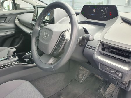 2023 Toyota Prius - photo 11