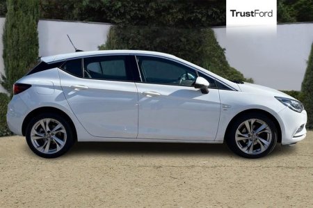 2018 Vauxhall Astra - photo 3