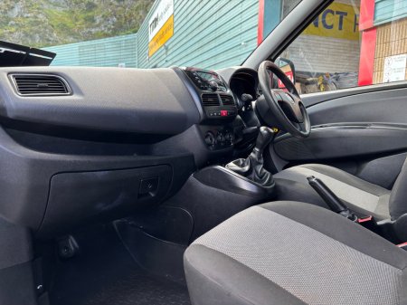 2018 Fiat Doblo - photo 5