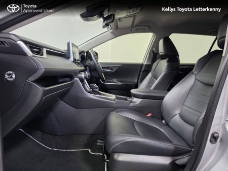 2022 Toyota RAV4 - photo 6