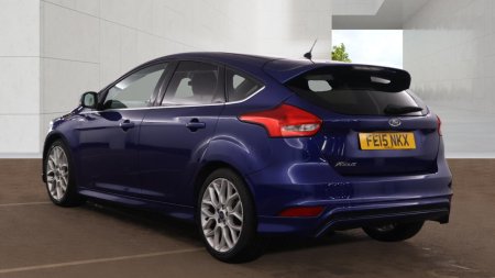 2015 Ford Focus - photo 3
