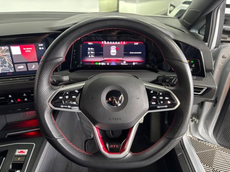 2021 Volkswagen Golf - photo 13
