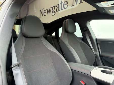 2025 Mercedes-Benz CLA - photo 23