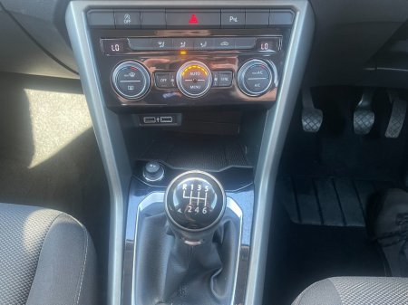 2020 Volkswagen T-Roc - photo 17