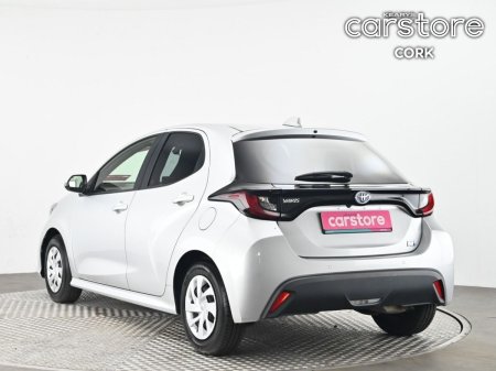 2021 Toyota Yaris - photo 3