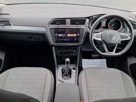 2023 Volkswagen Tiguan - photo 26