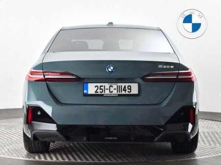 2025 BMW 5-Series - photo 14