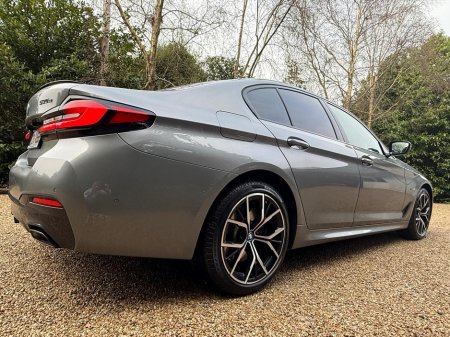 2023 BMW 5-Series - photo 6