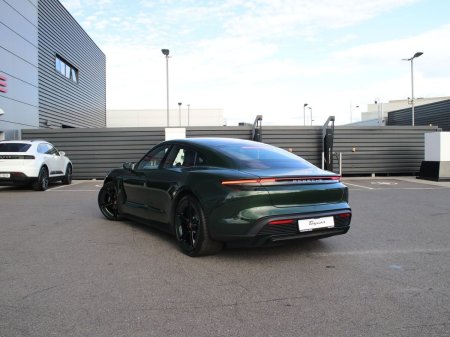 2026 Porsche Taycan - photo 2