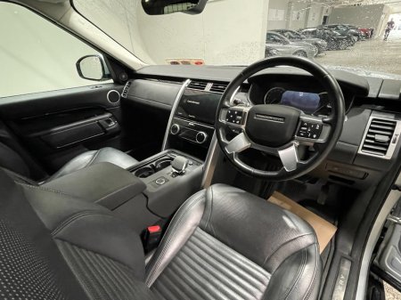 2023 Land Rover Discovery - photo 8