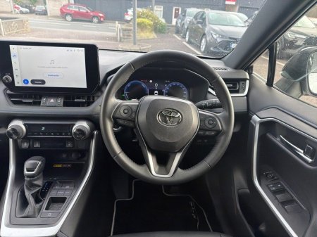 2024 Toyota RAV4 - photo 9
