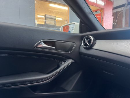 2015 Mercedes-Benz CLA - photo 14