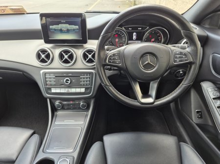 2017 Mercedes-Benz CLA - photo 2