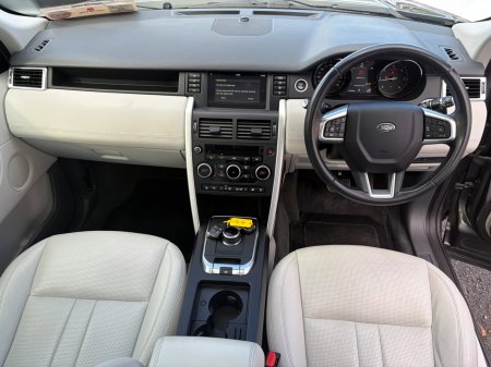 2019 Land Rover Discovery Sport - photo 2