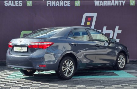 2016 Toyota Corolla - photo 8