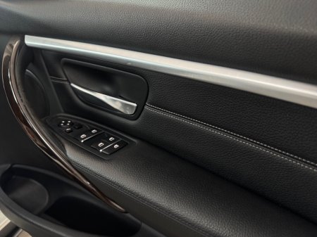 2017 BMW 3-Series - photo 12