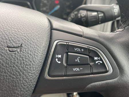 2016 Ford Focus - photo 12