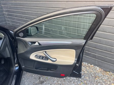2012 Ford Mondeo - photo 15