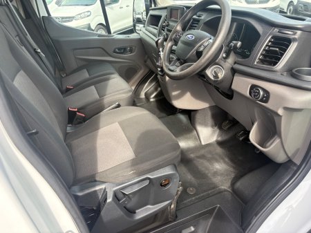 2022 Ford Transit - photo 8
