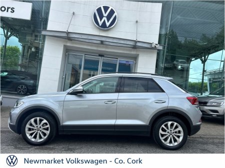 2024 Volkswagen T-Roc - photo 17