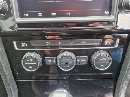 2014 Volkswagen Golf - photo 35