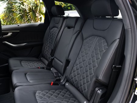 2026 Audi Q7 - photo 6