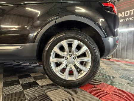 2017 Land Rover Range Rover Evoque - photo 18