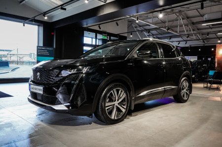 2022 Peugeot 3008 - photo 4