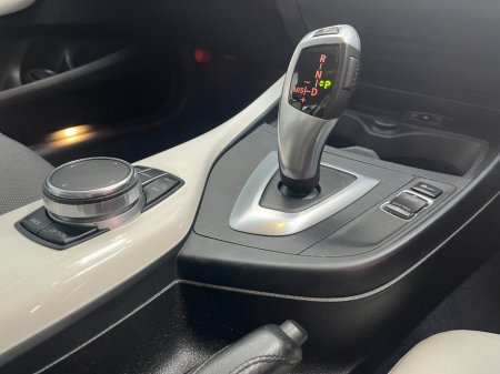 2017 BMW 1-Series - photo 11