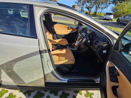2017 Volvo V40 - photo 26