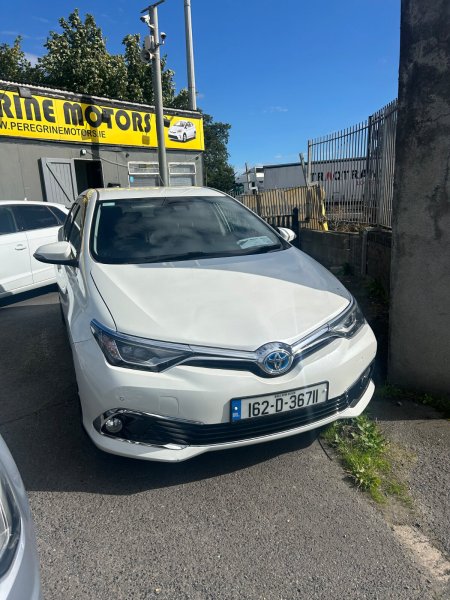 2016 Toyota Auris Hybrid