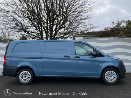 2027 Mercedes-Benz Vito - photo 9