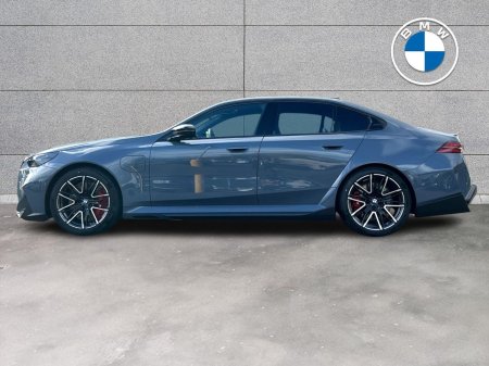 2026 BMW M5 - photo 3