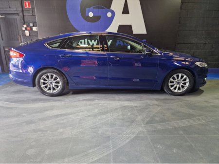 2017 Ford Mondeo - photo 11