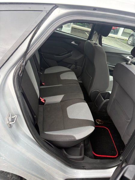 2014 Ford Focus - photo 18