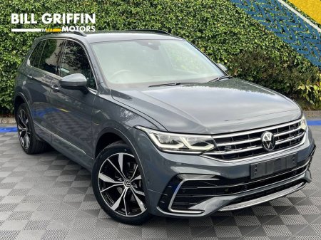 2024 Volkswagen Tiguan R-LINE 1.4 HYBRID // R-LINE HEATED SEATS // 360 PARKING SENSORS // APPLE CARPLAY/ANDROID AUTO