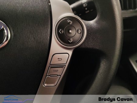 2016 Toyota Prius - photo 18