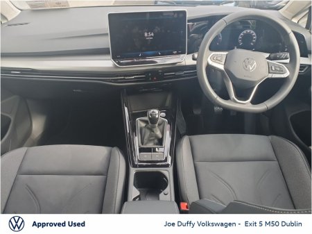 2026 Volkswagen Golf - photo 2