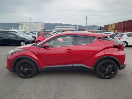 2020 Toyota C-HR - photo 2