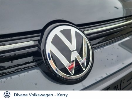 2027 Volkswagen Golf - photo 22