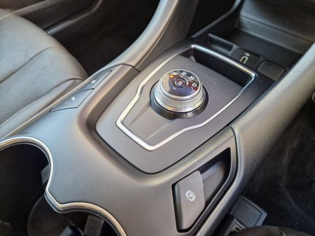 2020 Ford Mondeo - photo 26