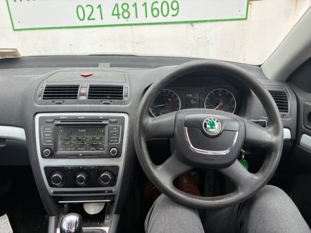 2010 Skoda Octavia - photo 21